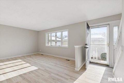 Tiny photo for 3750 EASTWOOD Court, Bettendorf, IA 52722 (MLS # QC4270025)