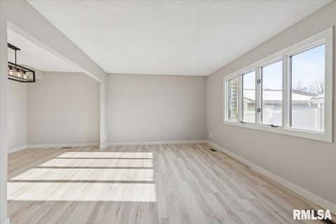 Tiny photo for 3750 EASTWOOD Court, Bettendorf, IA 52722 (MLS # QC4270025)