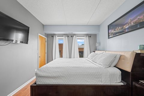 Tiny photo for 6238 W 26TH Street #202, Berwyn, IL 60402 (MLS # 12458277)