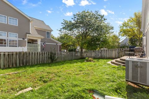 Tiny photo for 1601 Newgate Court, Gurnee, IL 60031 (MLS # 12490120)