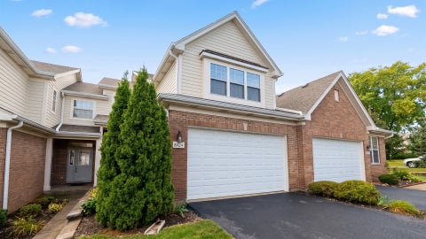 Photo of 8424 Dawn Lane, Darien, IL 60561 (MLS # 12774328)