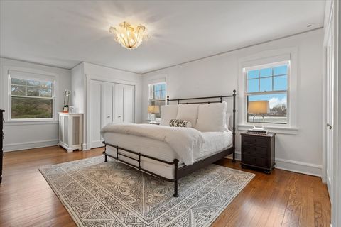 Tiny photo for 174 Woodland Avenue, Winnetka, IL 60093 (MLS # 12594627)