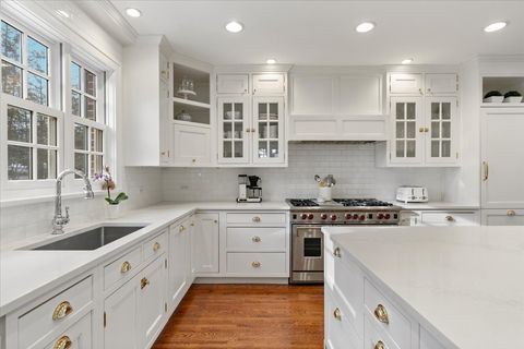 Tiny photo for 174 Woodland Avenue, Winnetka, IL 60093 (MLS # 12594627)