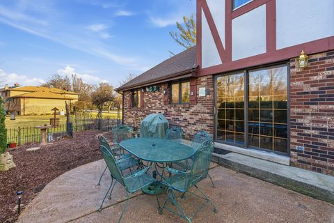 Tiny photo for 901 Saint Andrews Way, Frankfort, IL 60423 (MLS # 12586325)
