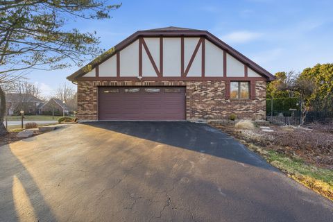 Tiny photo for 901 Saint Andrews Way, Frankfort, IL 60423 (MLS # 12586325)