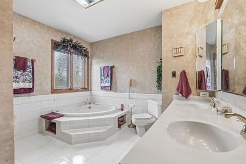 Tiny photo for 901 Saint Andrews Way, Frankfort, IL 60423 (MLS # 12586325)