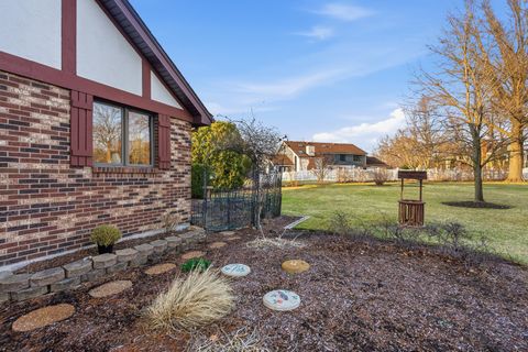 Tiny photo for 901 Saint Andrews Way, Frankfort, IL 60423 (MLS # 12586325)