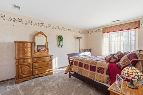 Tiny photo for 901 Saint Andrews Way, Frankfort, IL 60423 (MLS # 12586325)