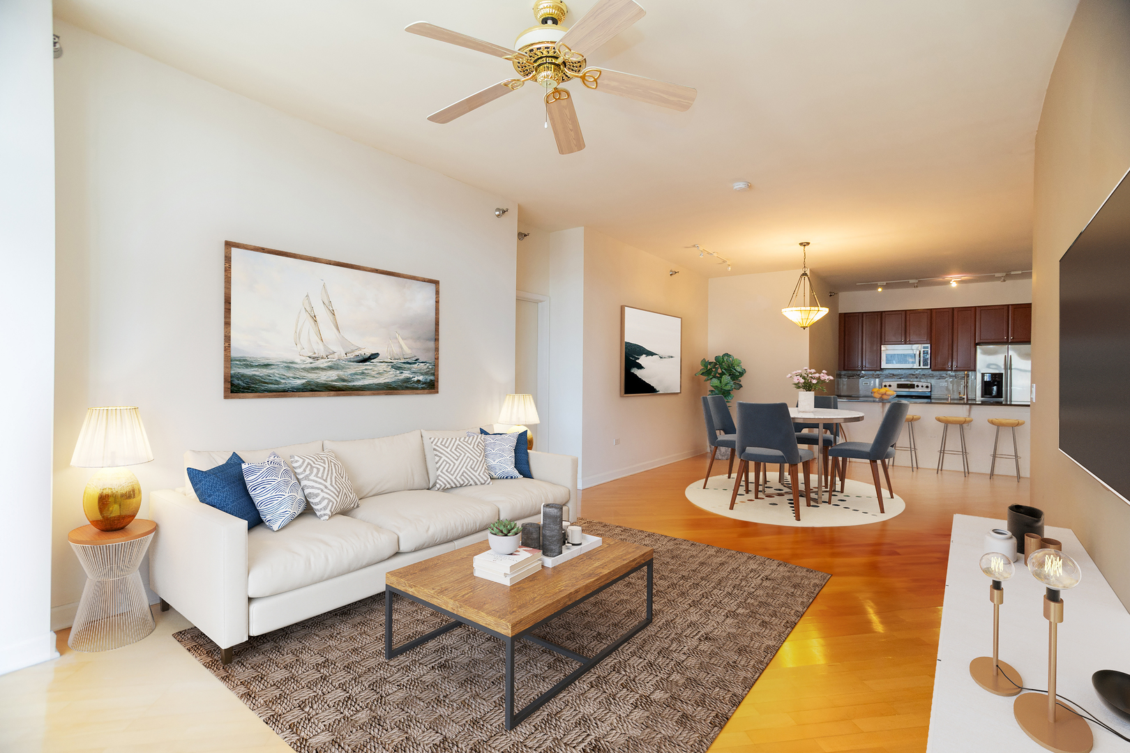 1335 S Prairie Avenue 1609