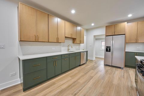 Tiny photo for 1445 East Avenue, Berwyn, IL 60402 (MLS # 12560318)