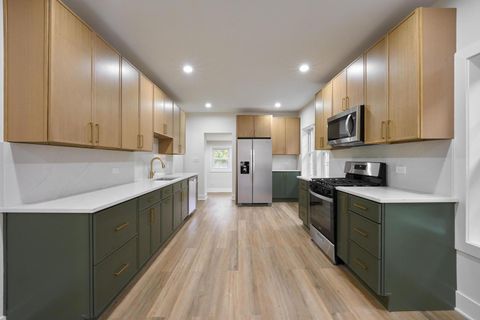 Tiny photo for 1445 East Avenue, Berwyn, IL 60402 (MLS # 12560318)