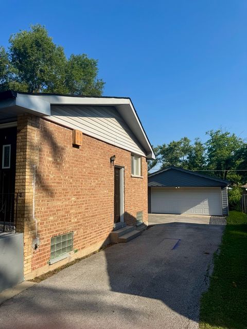 Tiny photo for 273 CHARLES Street, Chicago Heights, IL 60411 (MLS # 12508040)