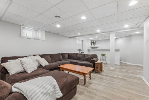 Tiny photo for 9815 S Millard Avenue, Evergreen Park, IL 60805 (MLS # 12746615)