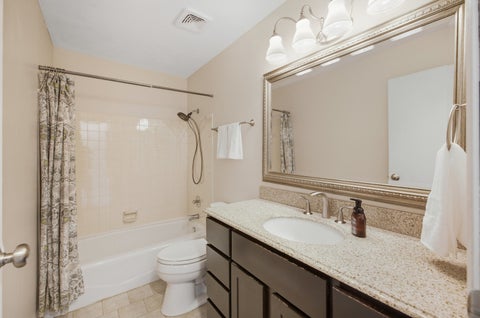Tiny photo for 10 Canterbury Court, Streamwood, IL 60107 (MLS # 12758325)