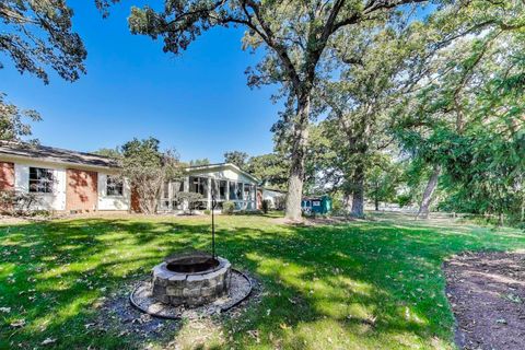 Tiny photo for 1121 Forest Drive, Elgin, IL 60123 (MLS # 12485336)