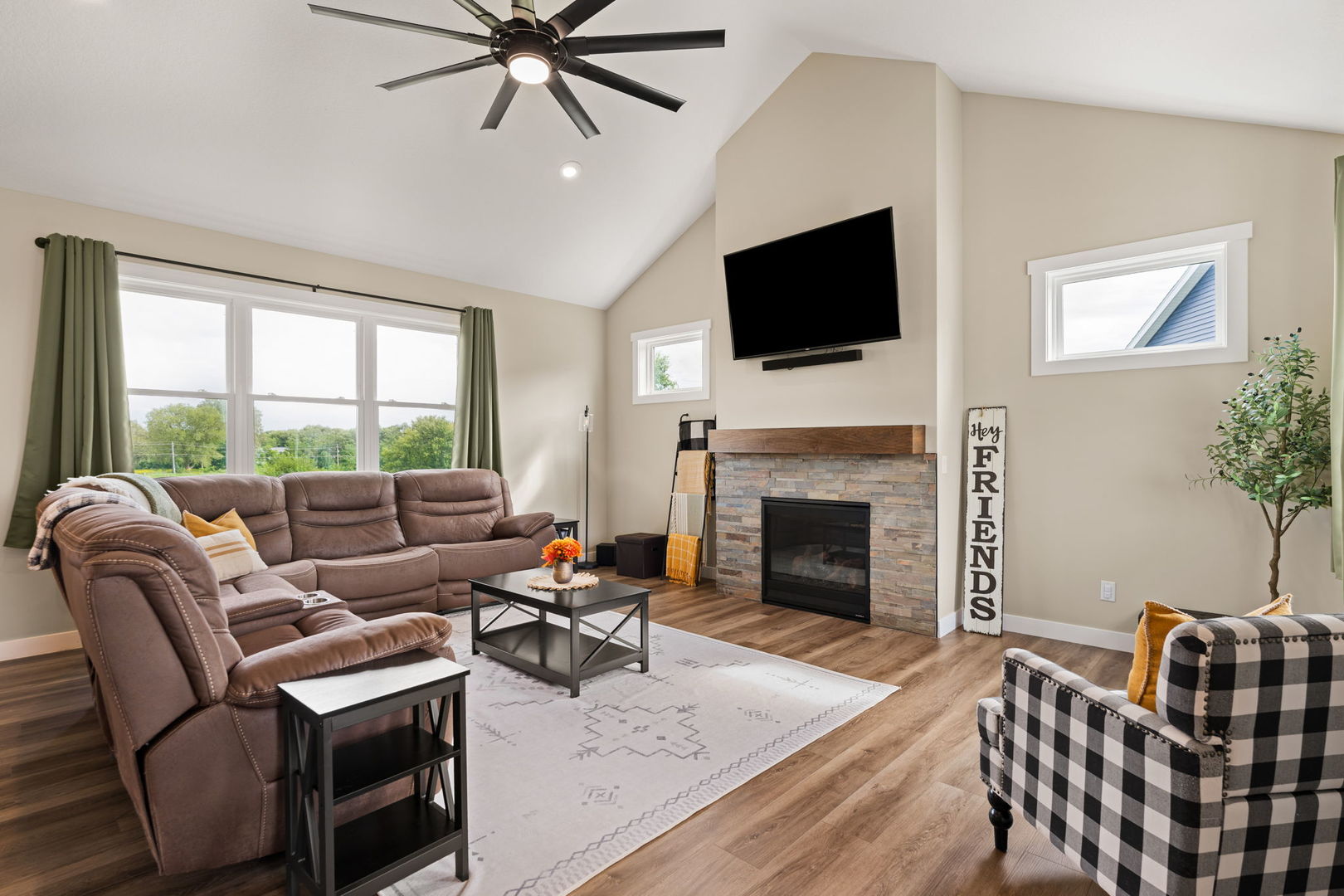 1217 W 64th Street