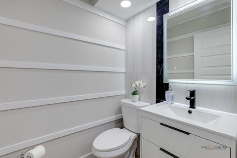 Tiny photo for 5190 Chambers Drive, Hoffman Estates, IL 60010 (MLS # 12484222)