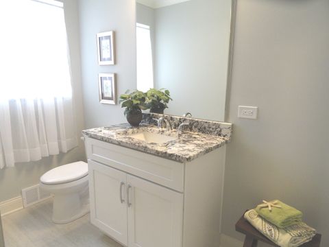 Tiny photo for 3136 Cuyler Avenue, Berwyn, IL 60402 (MLS # 12576276)