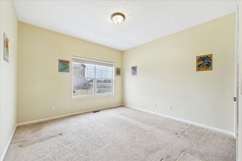 Tiny photo for 607 Clayton Circle #607, Sycamore, IL 60178 (MLS # 12510898)