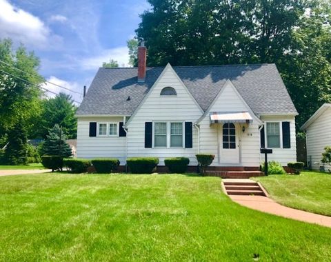 Photo of 1316 6th Avenue, Sterling, IL 61081 (MLS # 12473149)