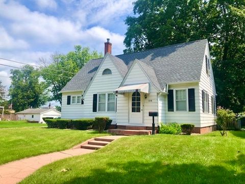 Tiny photo for 1316 6th Avenue, Sterling, IL 61081 (MLS # 12473149)