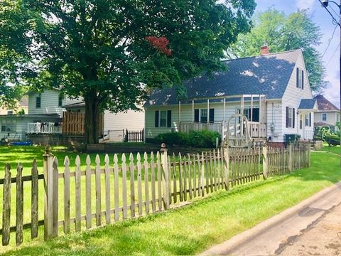 Tiny photo for 1316 6th Avenue, Sterling, IL 61081 (MLS # 12473149)