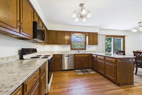 Tiny photo for 428 Lindley Avenue, Westmont, IL 60559 (MLS # 12657301)