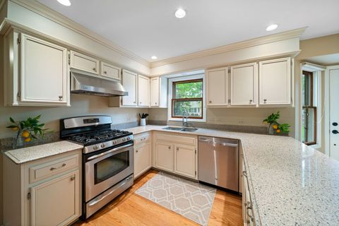 Tiny photo for 2405 Cimarron Court, Naperville, IL 60565 (MLS # 12656564)