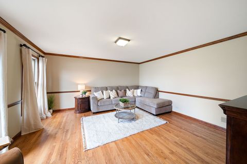 Tiny photo for 2405 Cimarron Court, Naperville, IL 60565 (MLS # 12656564)