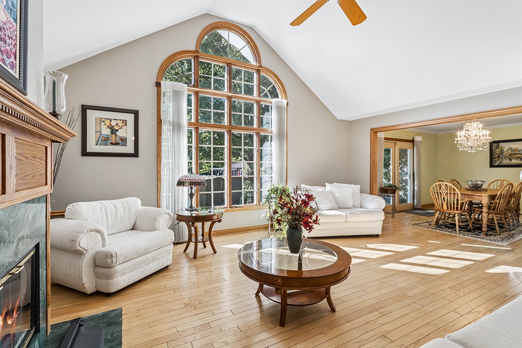 1241 ILLINI Drive