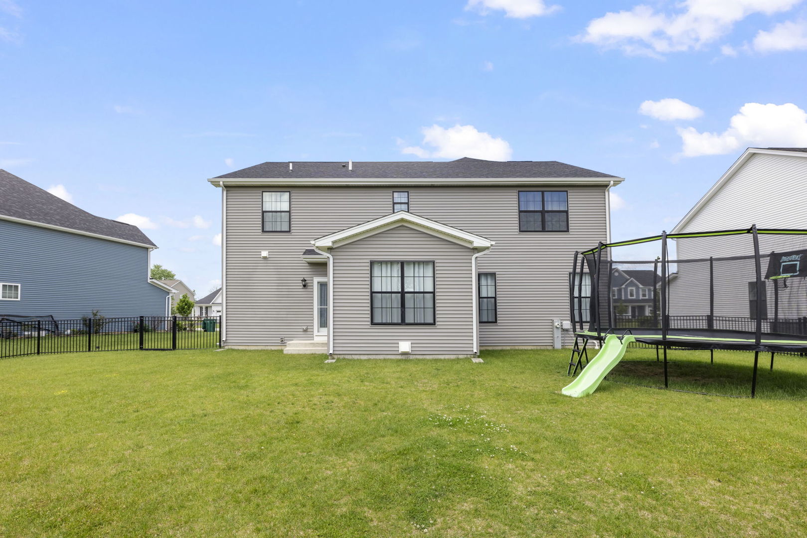 12601 S Poplar Crossing