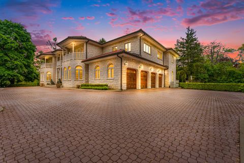 Photo of 1020 Evergreen Drive, Lake Forest, IL 60045 (MLS # 12483717)