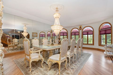 Tiny photo for 1020 Evergreen Drive, Lake Forest, IL 60045 (MLS # 12483717)