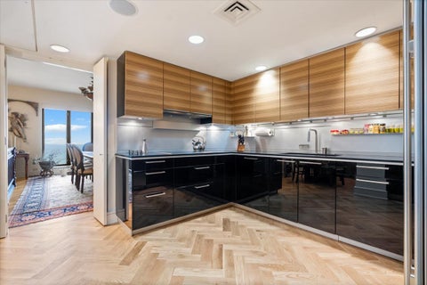 Tiny photo for 950 N Michigan Avenue #4206, Chicago, IL 60611 (MLS # 12797980)