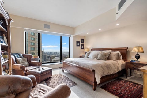Tiny photo for 950 N Michigan Avenue #4206, Chicago, IL 60611 (MLS # 12797980)