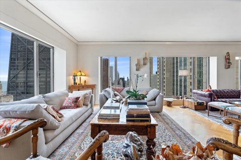 Tiny photo for 950 N Michigan Avenue #4206, Chicago, IL 60611 (MLS # 12797980)
