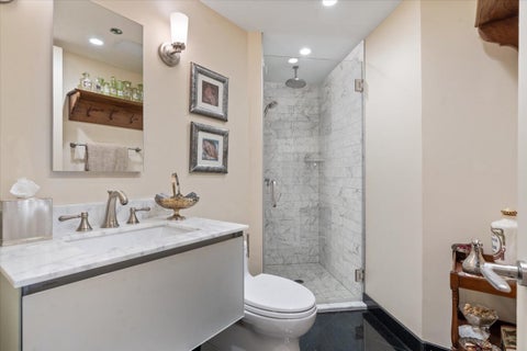 Tiny photo for 950 N Michigan Avenue #4206, Chicago, IL 60611 (MLS # 12797980)