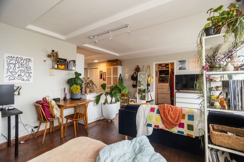 Tiny photo for 3410 N Lake Shore Drive #17J, Chicago, IL 60657 (MLS # 12579283)