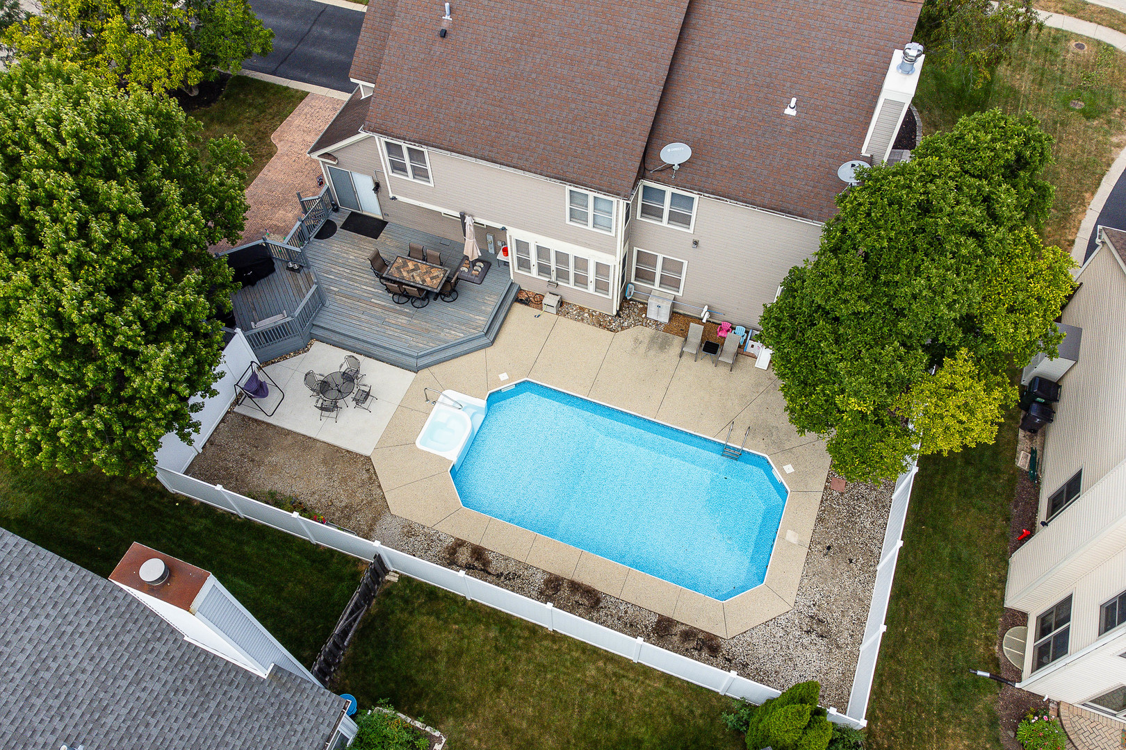 591 Salceda Lane