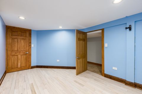 Tiny photo for 5242 N Kimball Avenue, Chicago, IL 60625 (MLS # 12512321)