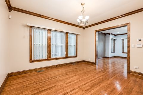 Tiny photo for 5242 N Kimball Avenue, Chicago, IL 60625 (MLS # 12512321)