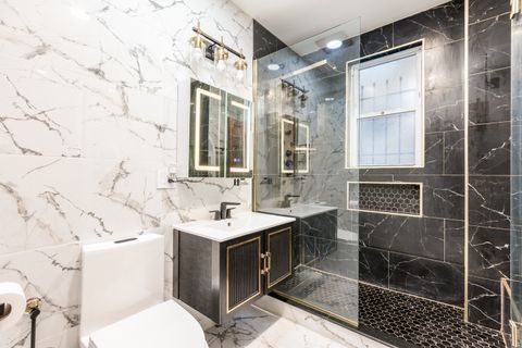 Tiny photo for 5242 N Kimball Avenue, Chicago, IL 60625 (MLS # 12512321)