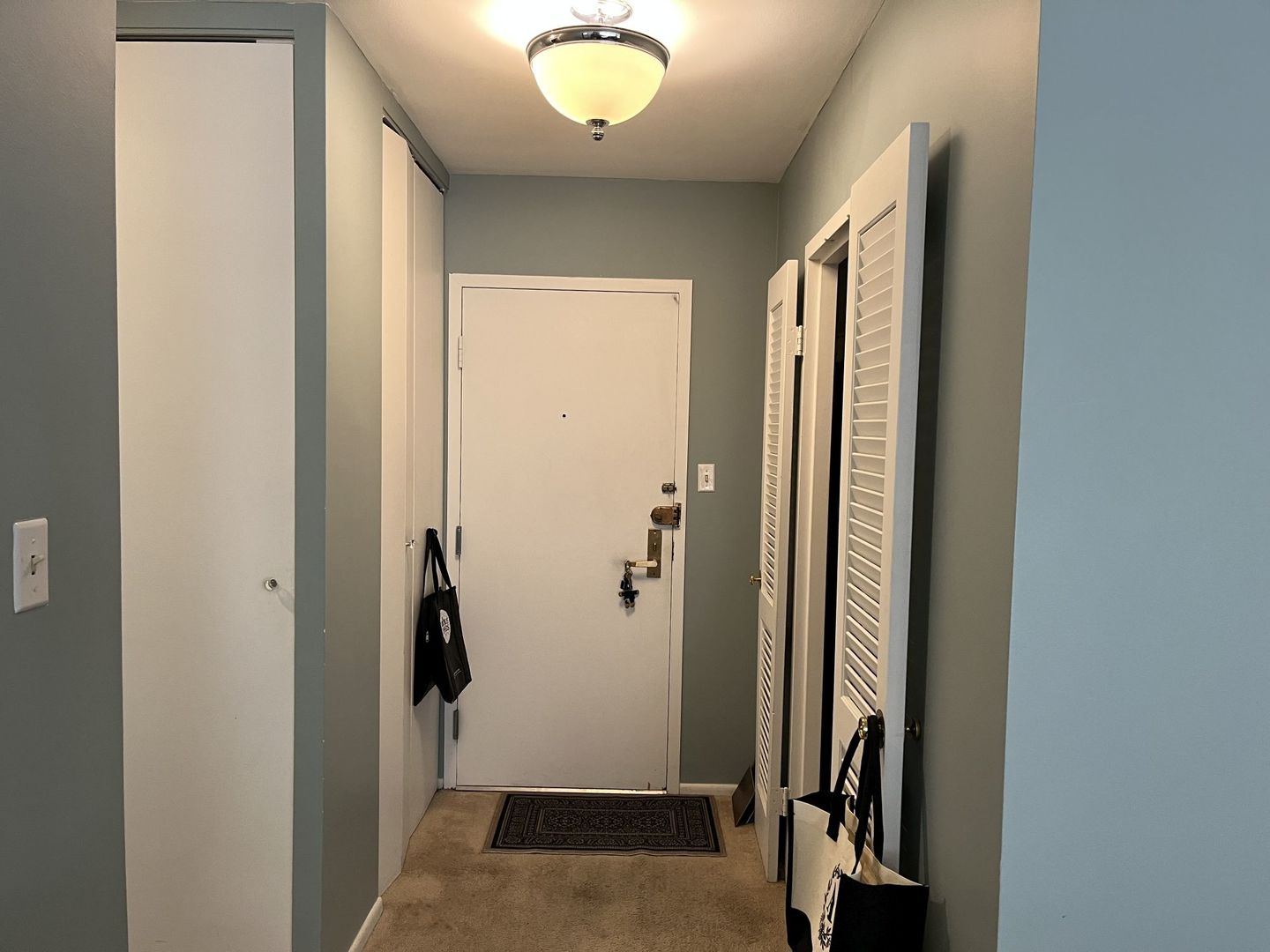 777 N Michigan Avenue 2108