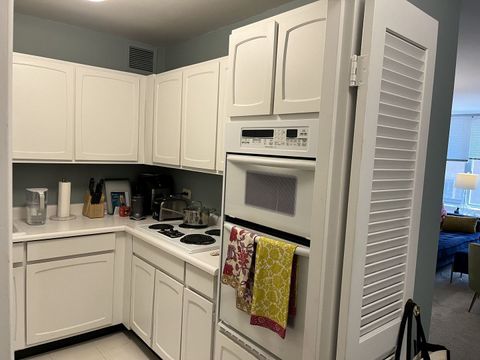 Tiny photo for 777 N Michigan Avenue #2108, Chicago, IL 60611 (MLS # 12476309)