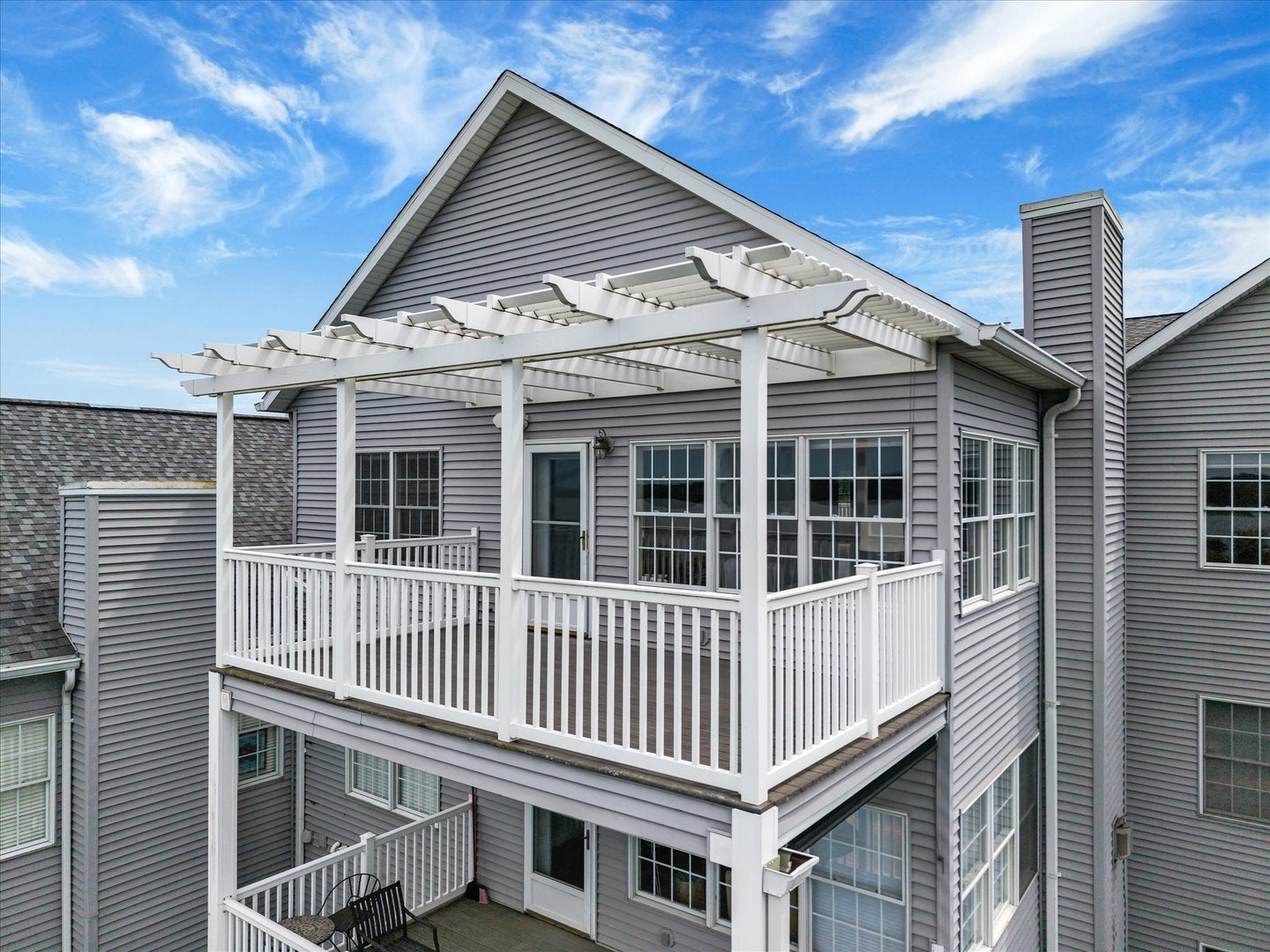 4412 River Drive 402