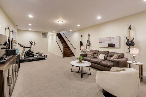 Tiny photo for 1045 W 34th Place, Chicago, IL 60608 (MLS # 12523676)