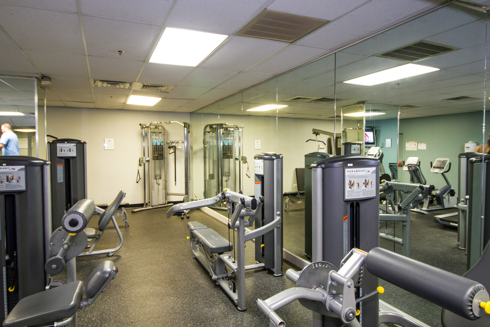 40 E 9th Street 707