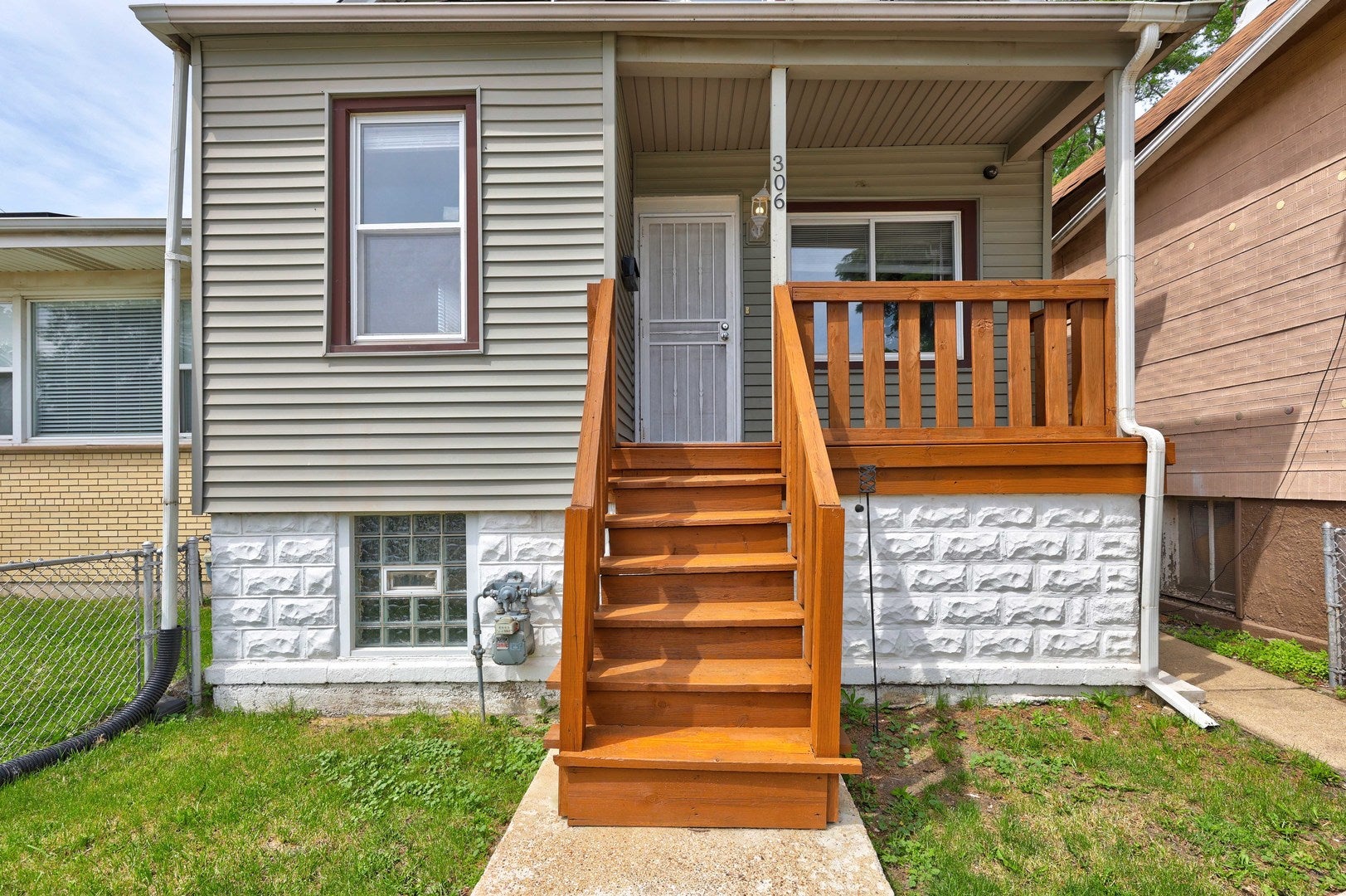 306 E 118th Street