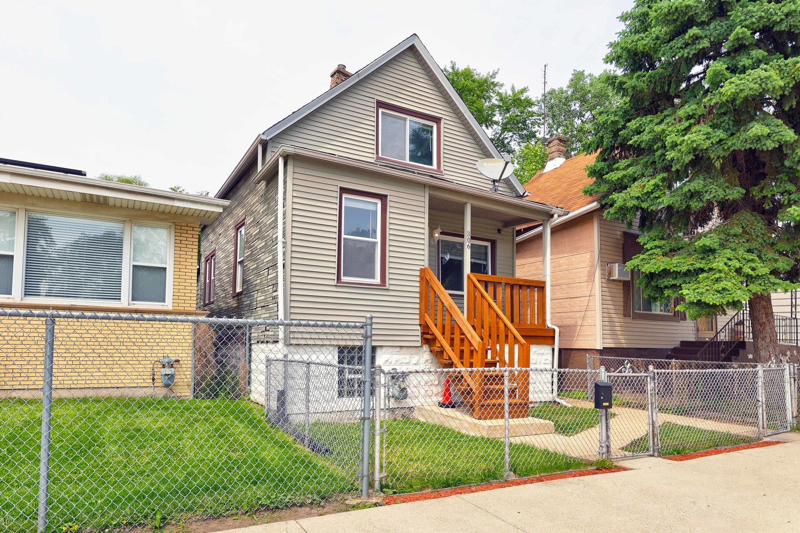 306 E 118th Street