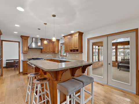 Tiny photo for 11 Spinnaker Court, Grayslake, IL 60030 (MLS # 12561829)